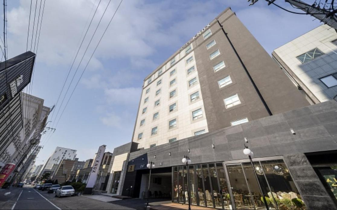 Knox Hotel Cheonan Eksteriør bilde