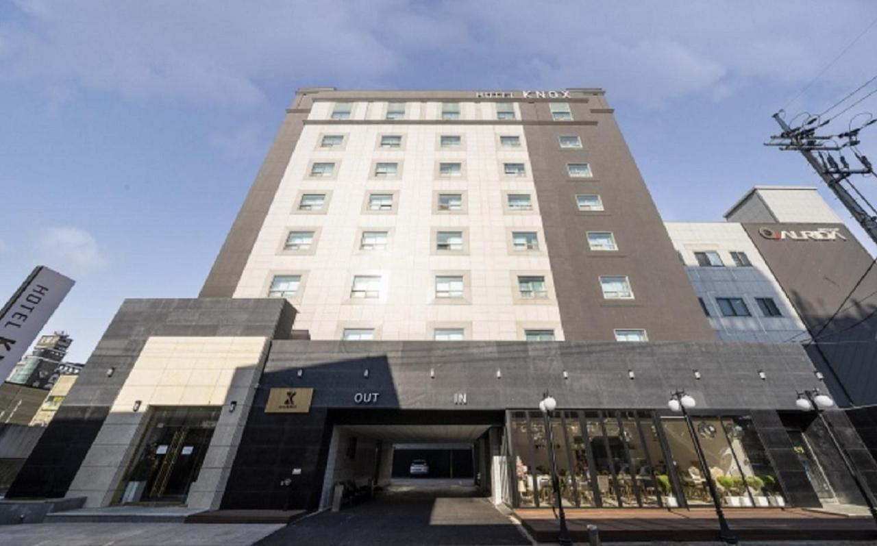 Knox Hotel Cheonan Eksteriør bilde