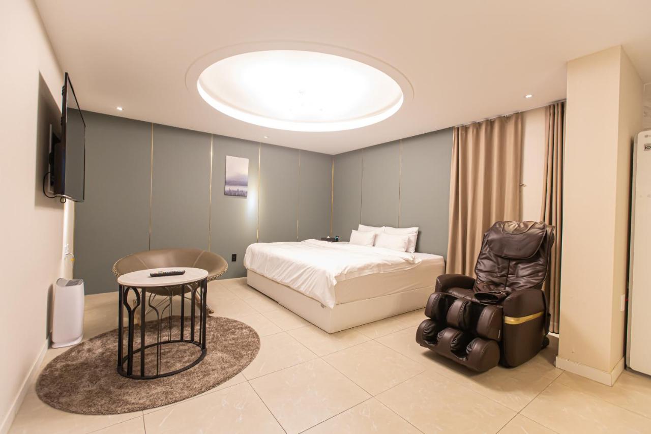 Knox Hotel Cheonan Eksteriør bilde