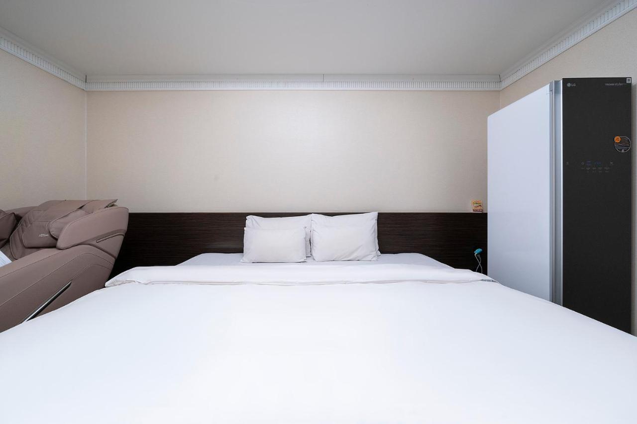Knox Hotel Cheonan Eksteriør bilde