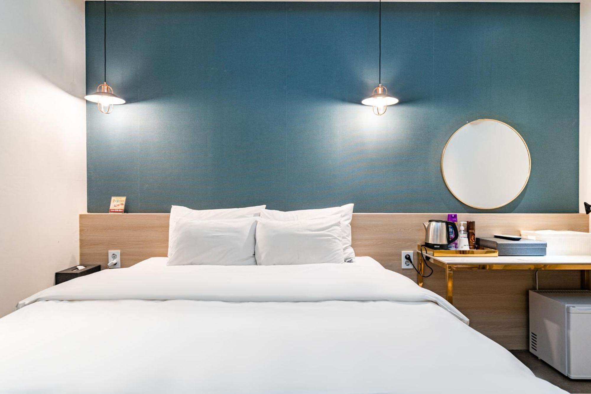 Knox Hotel Cheonan Eksteriør bilde