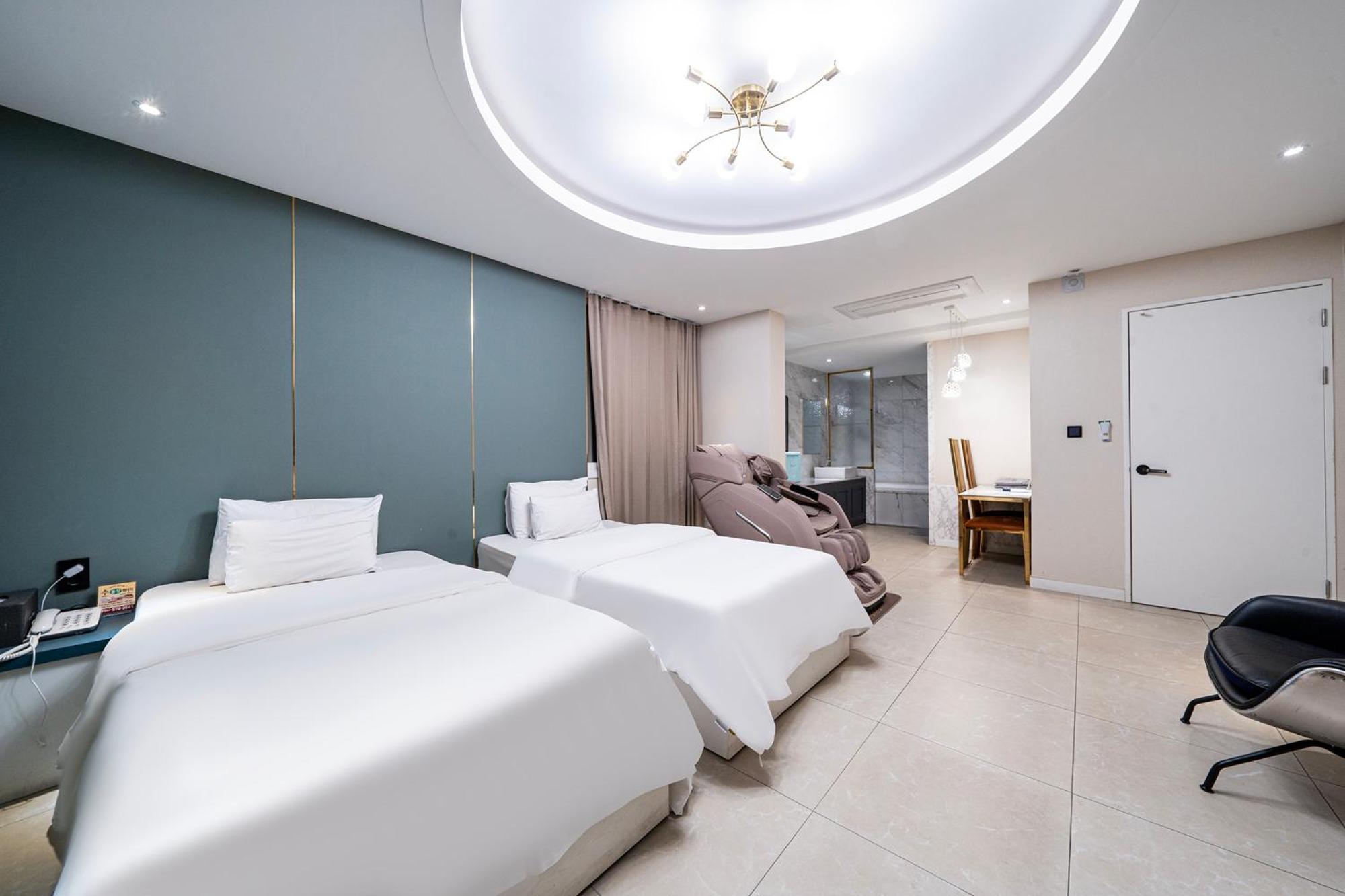 Knox Hotel Cheonan Eksteriør bilde