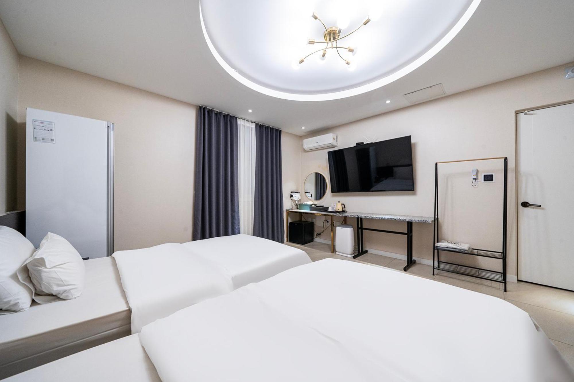 Knox Hotel Cheonan Eksteriør bilde