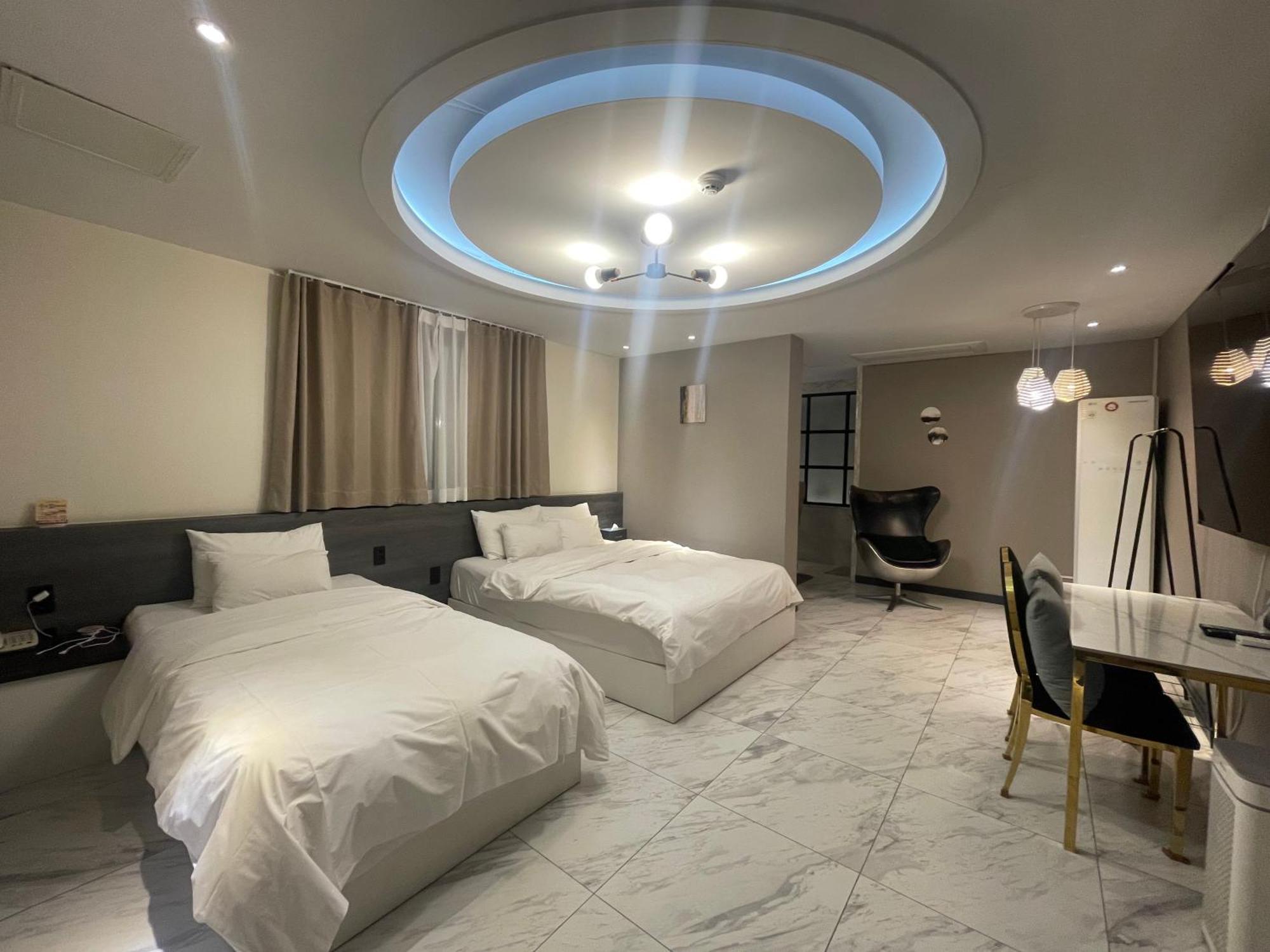 Knox Hotel Cheonan Eksteriør bilde